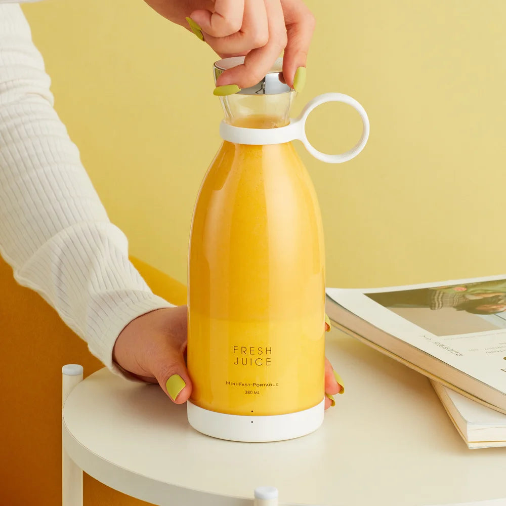 JuicyTote™ Portable Blender